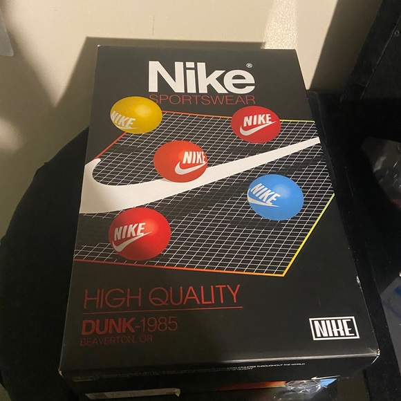 Nike Dunk - Picture 4 of 4